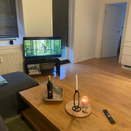 2 Bedroom Apartment Near The Sea Тісвіллелейе Екстер'єр фото