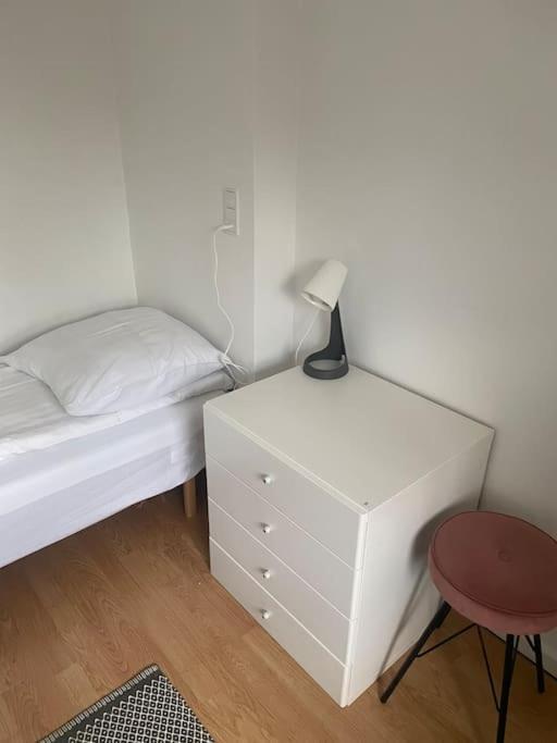 2 Bedroom Apartment Near The Sea Тісвіллелейе Екстер'єр фото